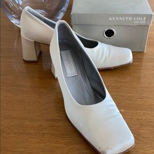 Kenneth Cole New York satin shoes